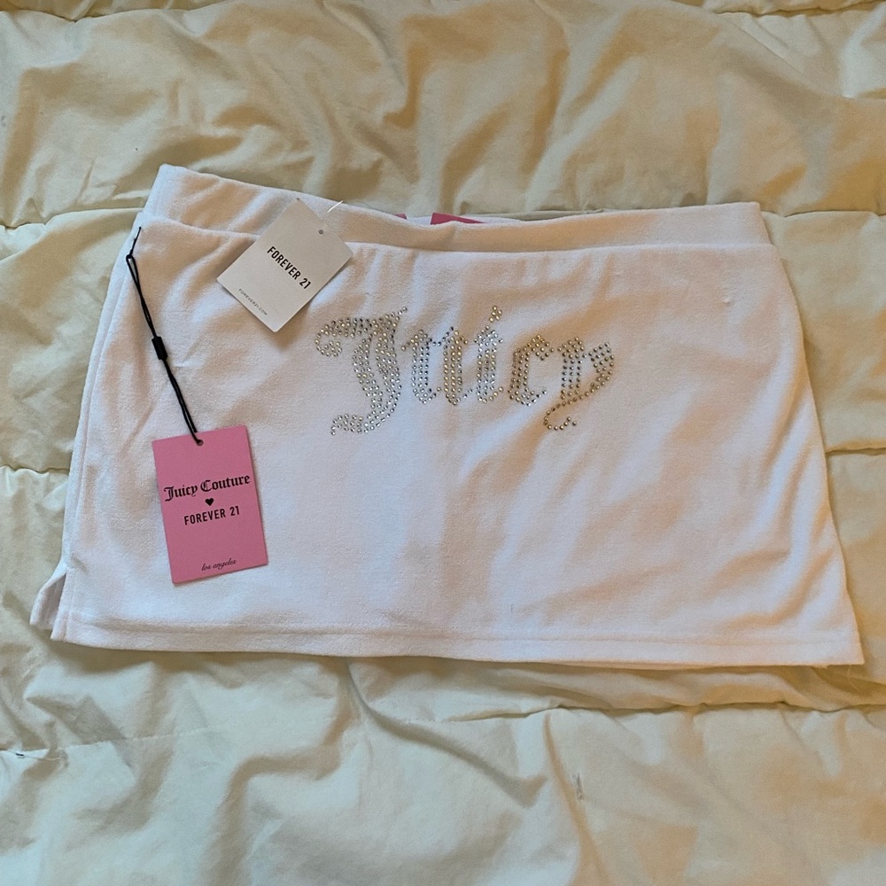 Juicy couture white terry cloth mini skirt - Picture 4 of 4